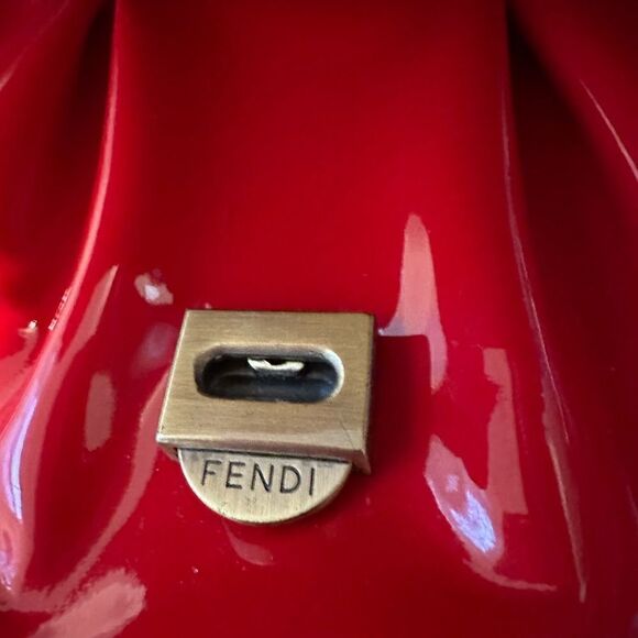 Fendi red patent leather tote - Picture 9 of 14